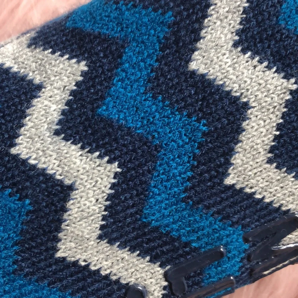 MUK LUKS cabin socks